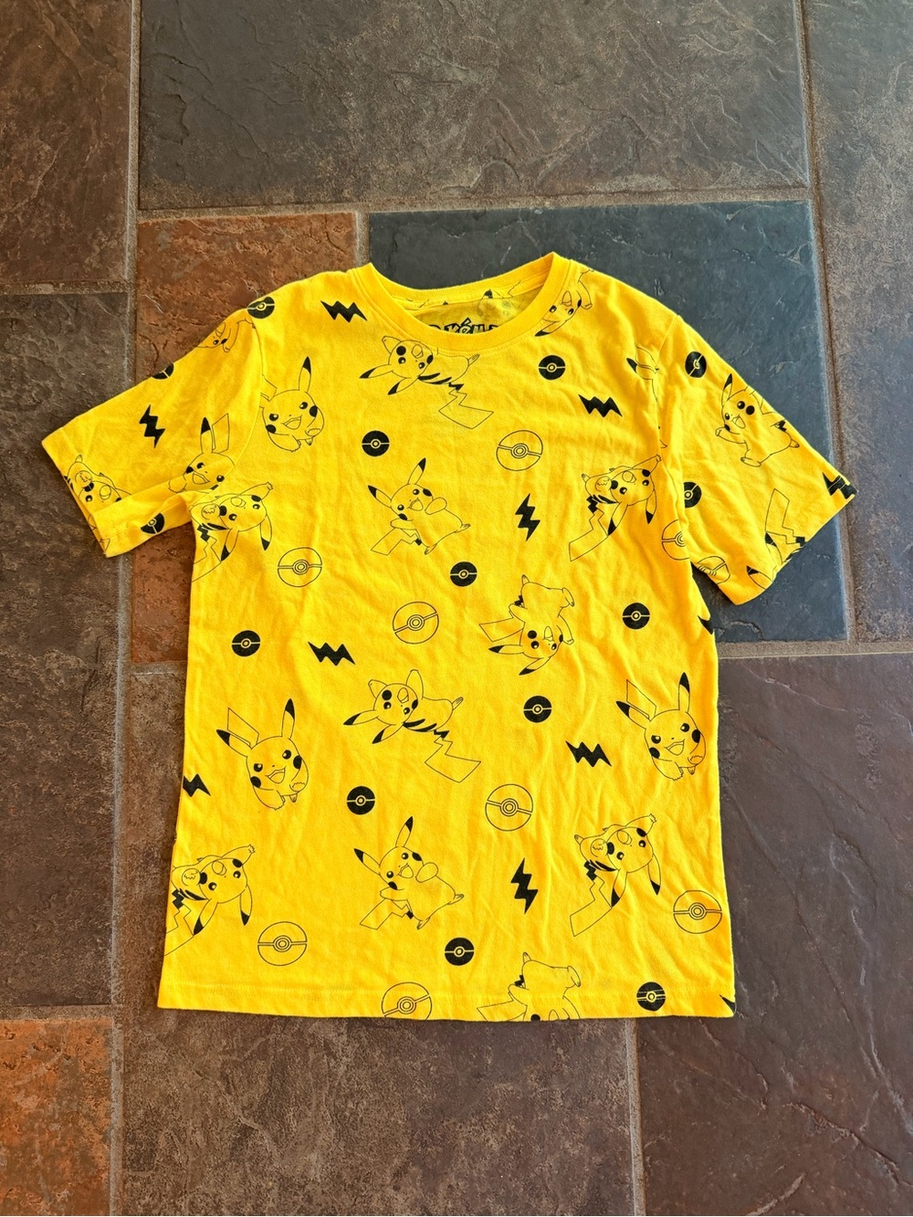 Kids Pikachu Pokemon T-Shirt Yellow Large